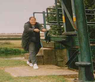 caff winding a guillotine